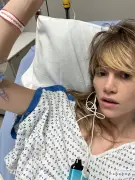 Suki Waterhouse reveals she was hospitalized for hernia from wearing tight pants