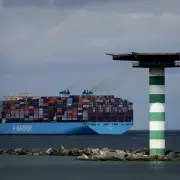 Europe, Worried by Other Global Crises, Agrees to Trump’s Trade Deal