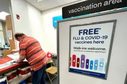 CVS, Walgreens now require prescriptions for COVID vaccines in Colorado