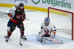 Ilya Sorokin still looked shaky for Islanders despite big penalty save